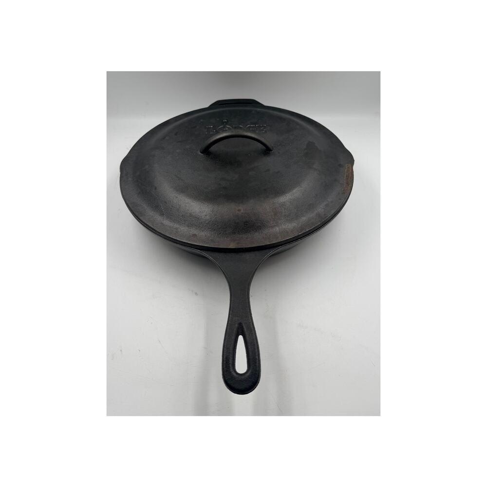 VINTAGE LODGE CAST IRON #12 SK 13 1/2" W/HEAT RING SKILLET MATCHING LID